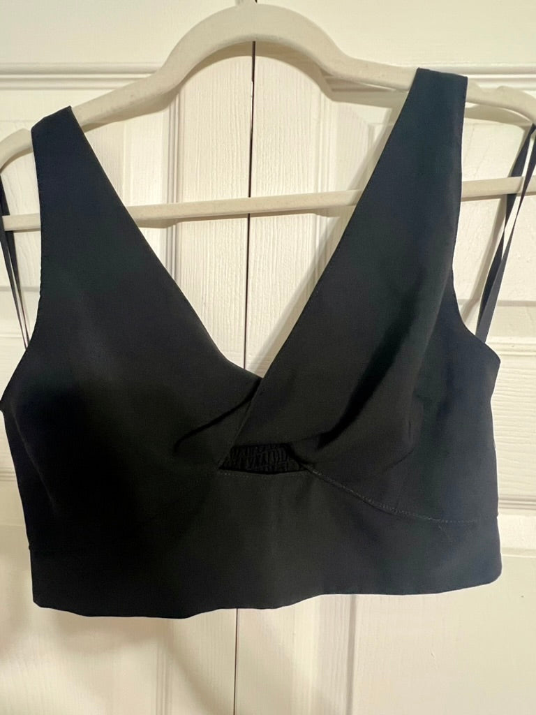 Brooke's Closet: Twist Front Crop Top