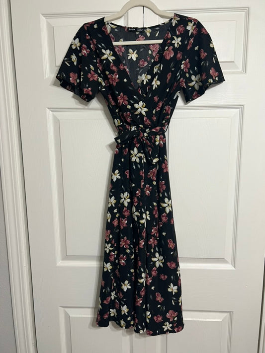 Brooke's Closet: Floral Midi Dress