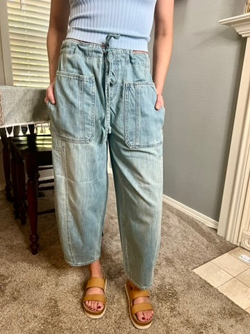 LucyBrook Boutique Relaxed Crop Wide Leg Denim Pants