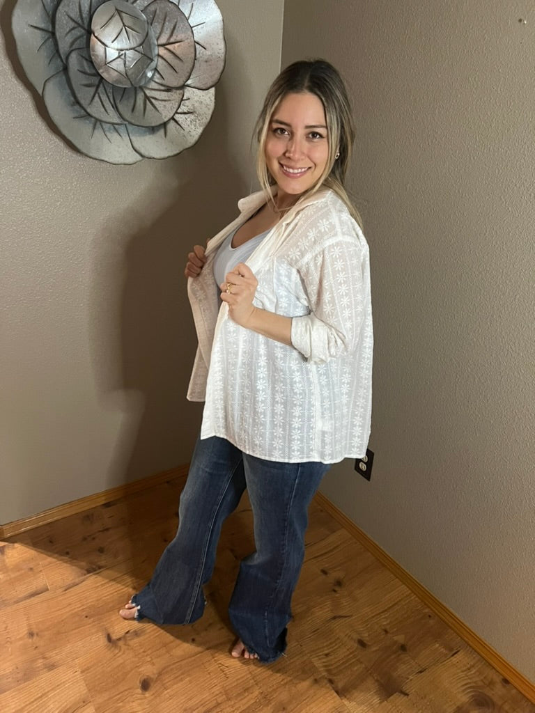 LucyBrook Boutique Floral Button Down Long Sleeve Blouse