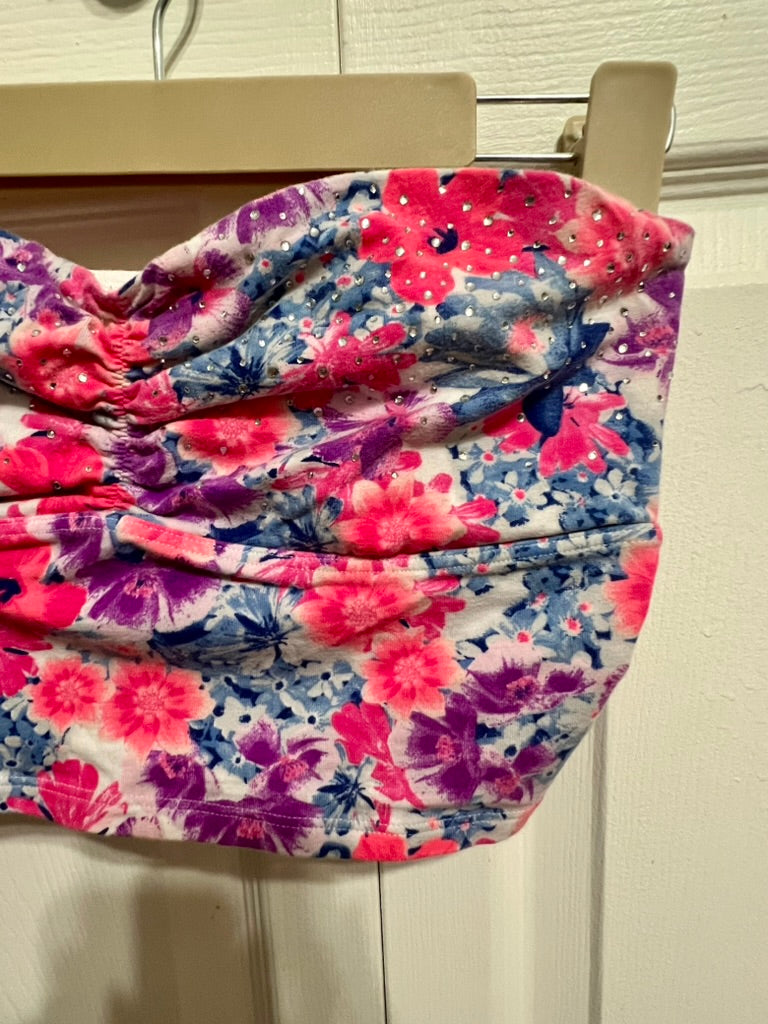 Brooke's Closet: VS Floral Print Crop Top