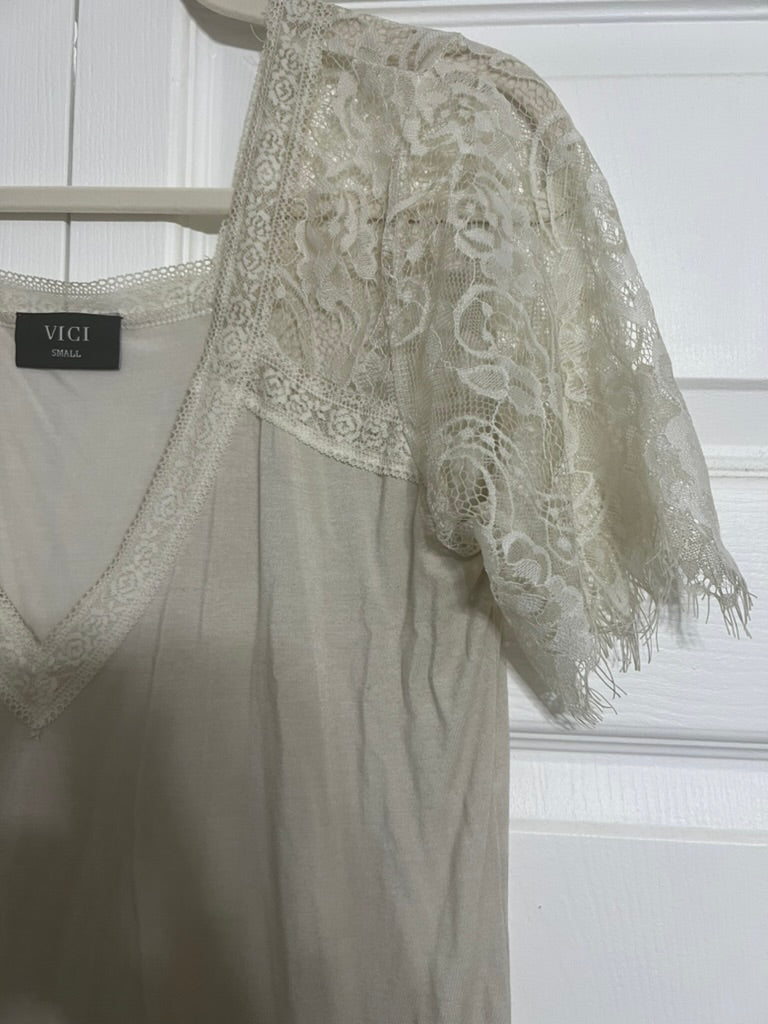 Brooke's Closet: Cream Lace Tshirt