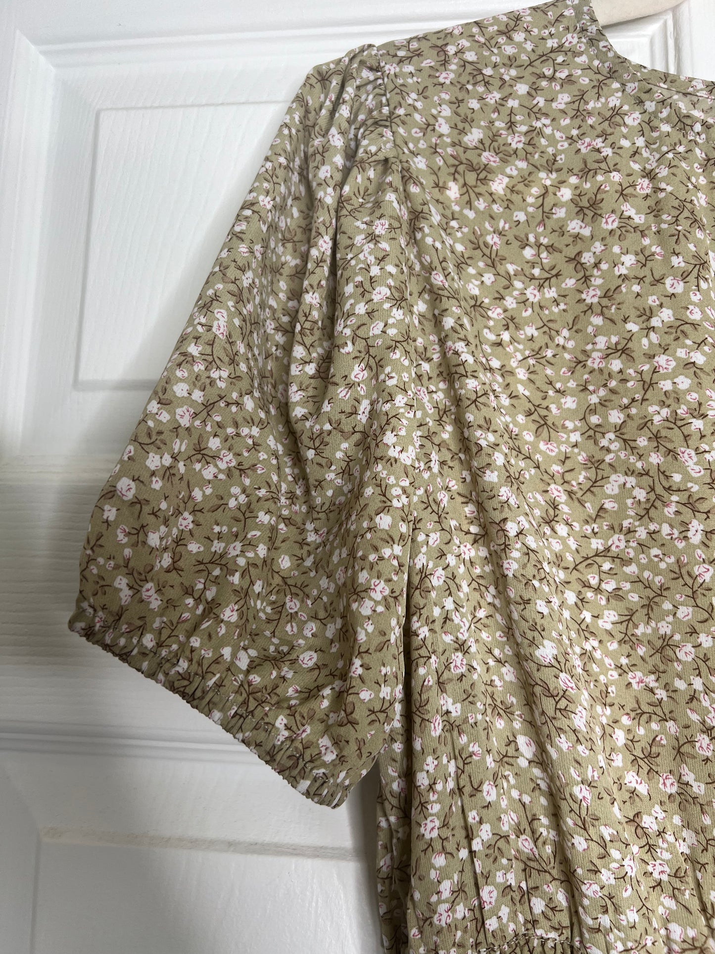 Brooke's Closet: Beige Floral Peasant Dress