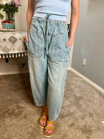 LucyBrook Boutique Relaxed Crop Wide Leg Denim Pants
