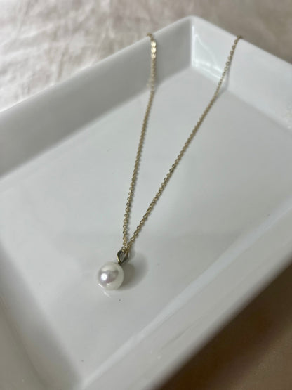 LucyBrook Boutique Pearl Drop Gold Necklace