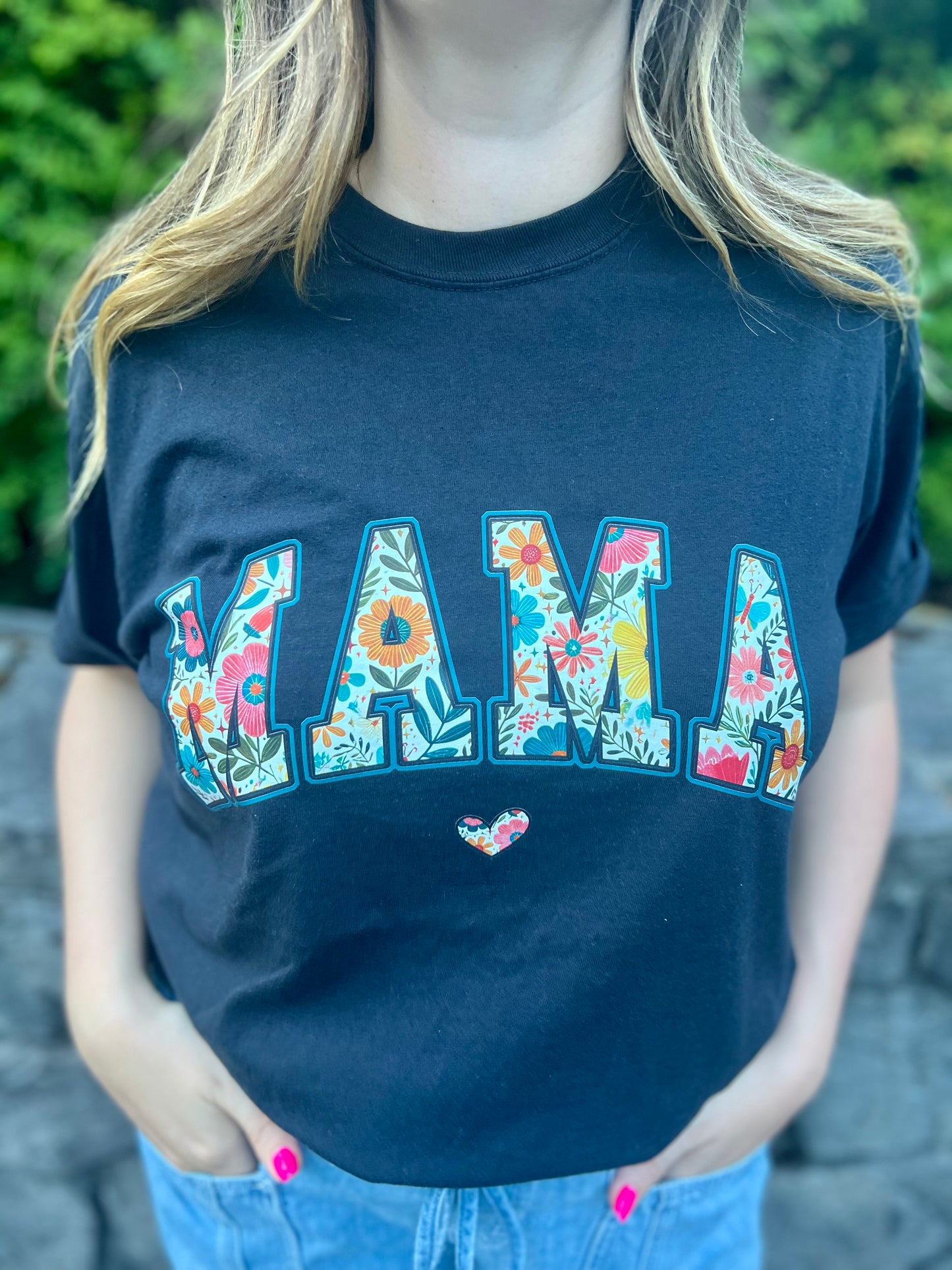 LucyBrook Boutique MAMA Graphic Tee