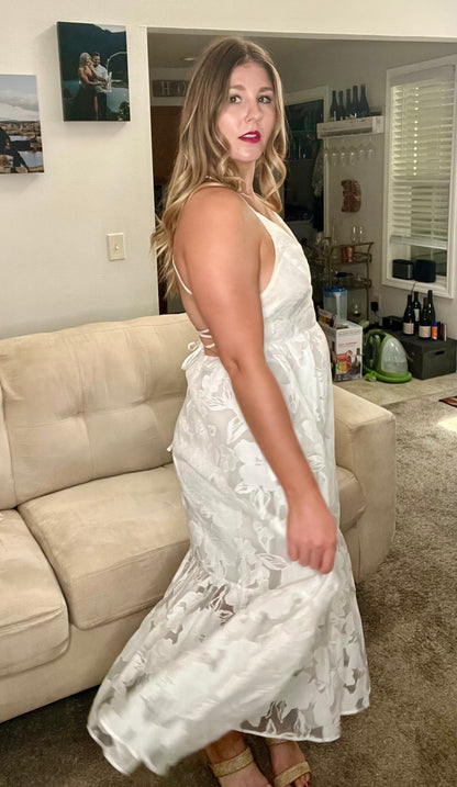 LucyBrook Boutique Brooke's Closet: Lulus White Maxi Dress