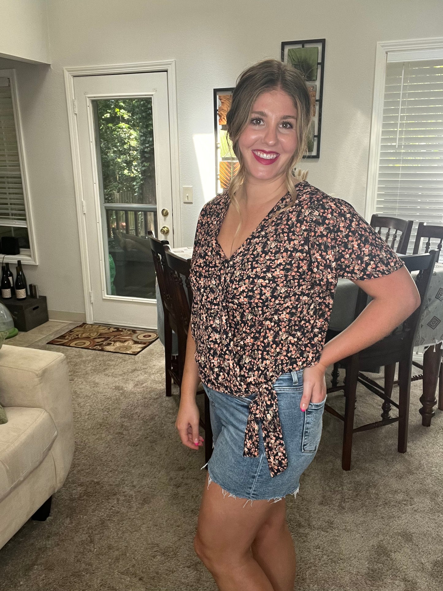 Brooke's Closet: Floral Tie Front Blouse